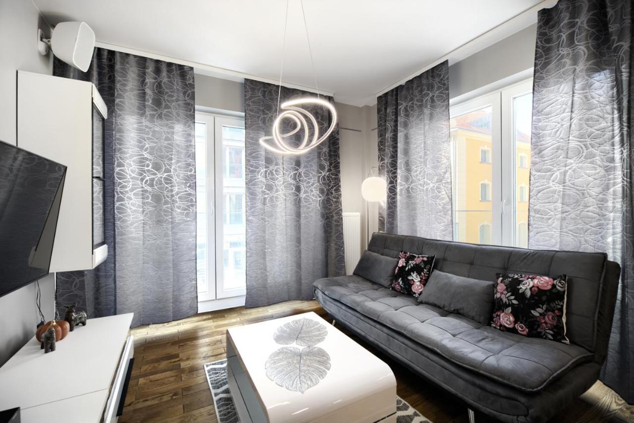 Apartment Aboutartapartments - Twin Towers